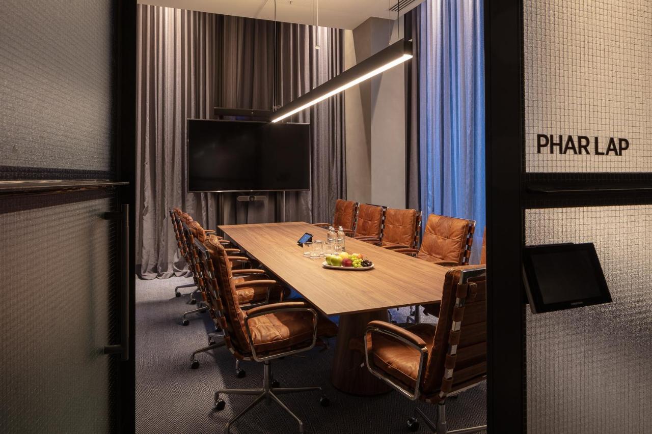 Next Hotel Melbourne, Curio Collection By Hilton Kültér fotó Meeting room